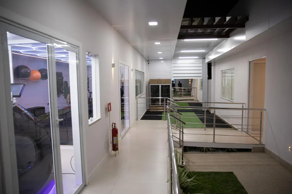 Hall e Rampa de Acesso
